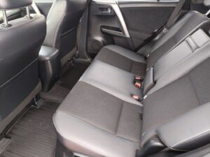Toyota RAV4 - miniatura 10