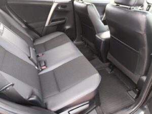 Toyota RAV4 - miniatura 11