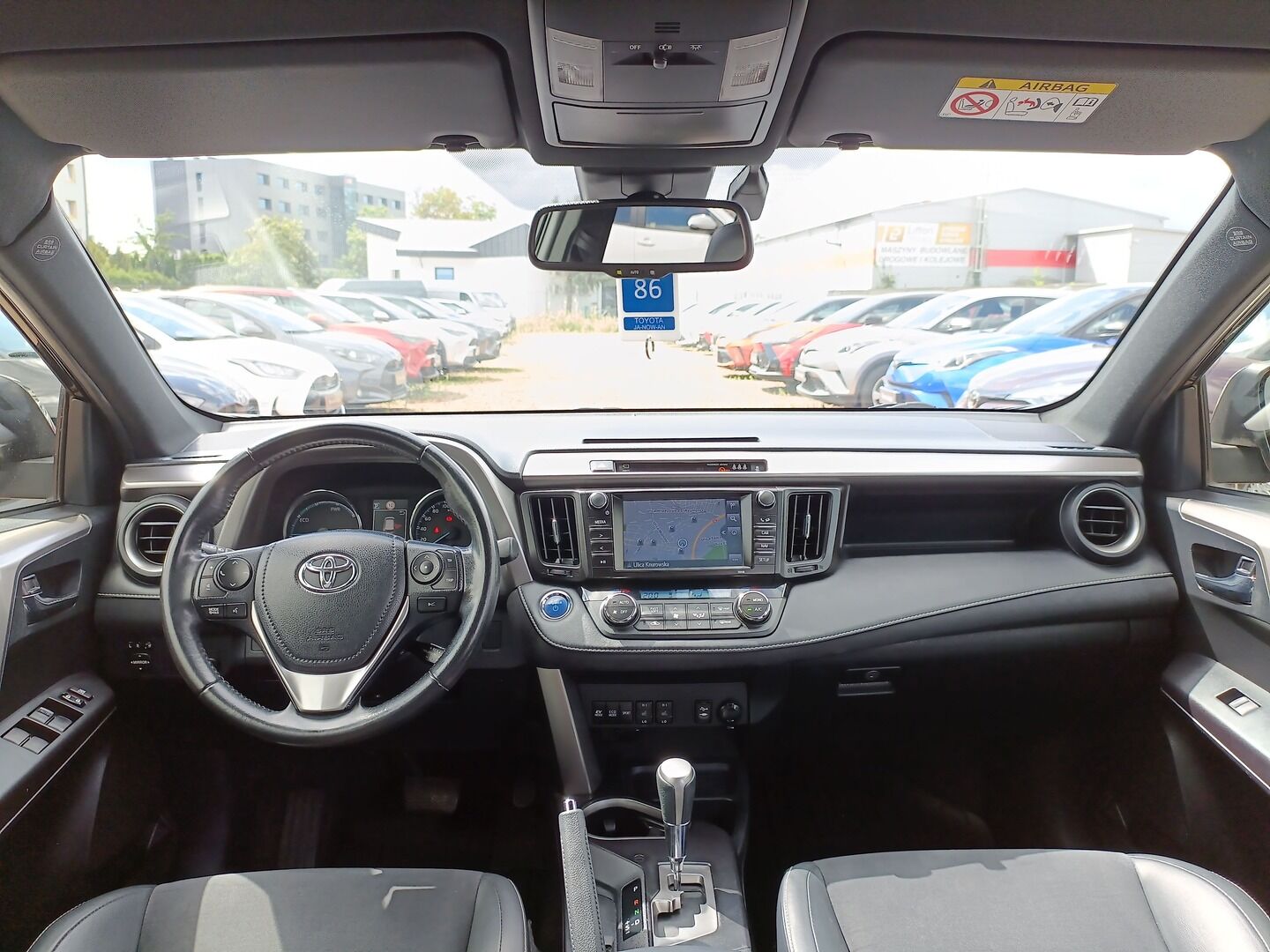 Toyota RAV4 - zdjęcie 13