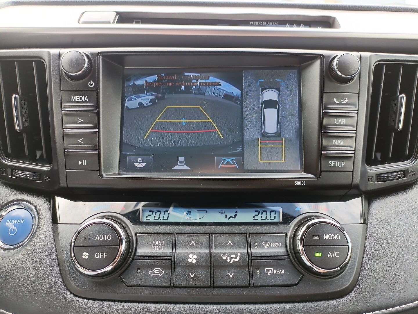 Toyota RAV4 - zdjęcie 16