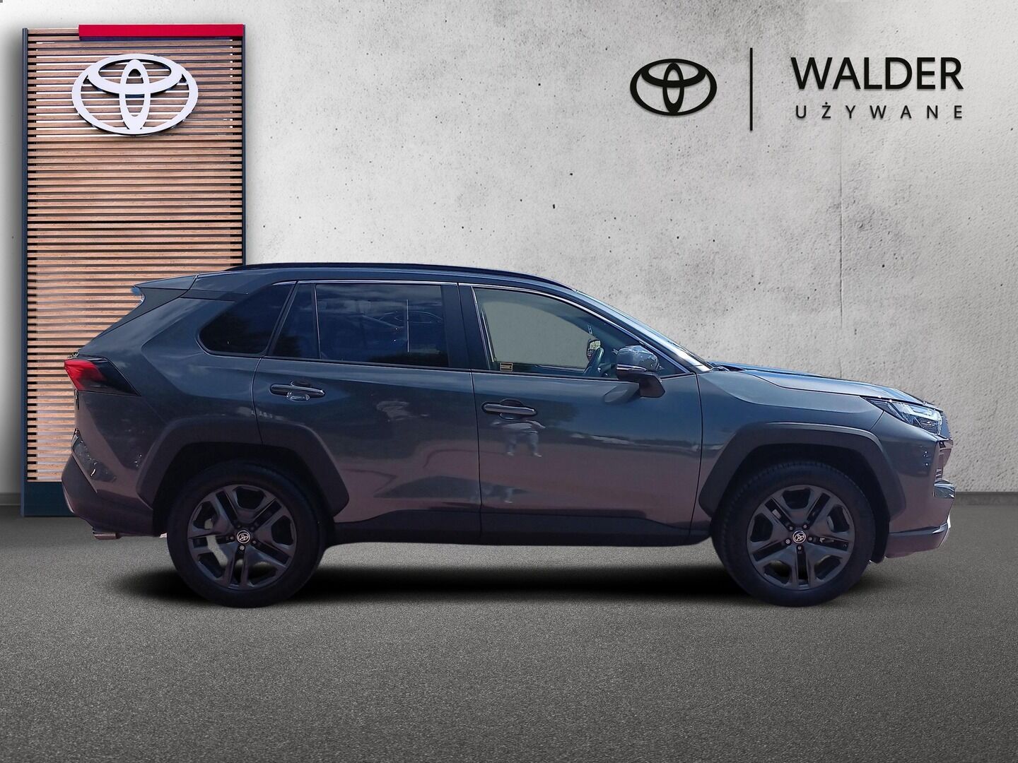 Toyota RAV4 - zdjęcie 6