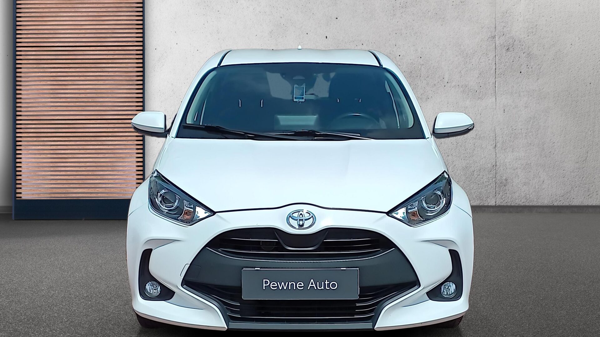 Toyota Yaris - zdjęcie 8