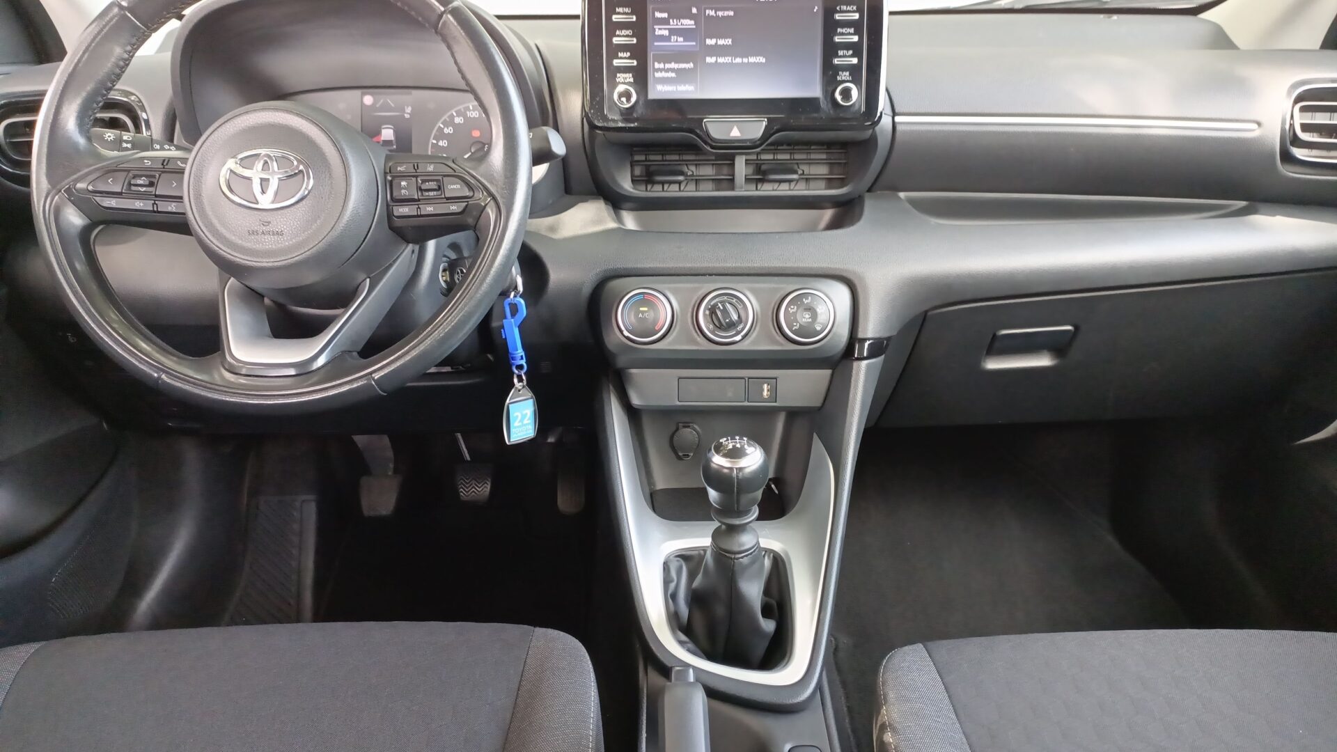 Toyota Yaris - zdjęcie 13