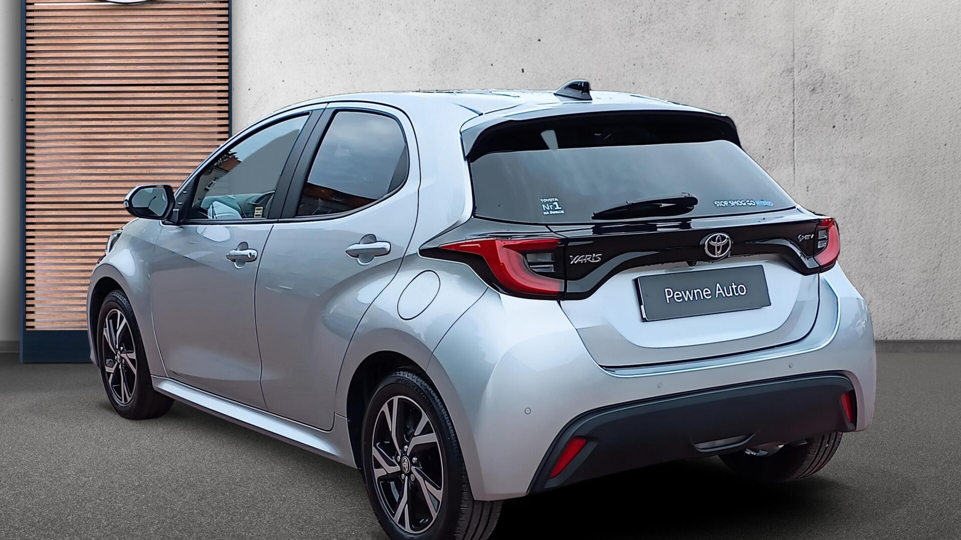 Toyota Yaris - zdjęcie 3