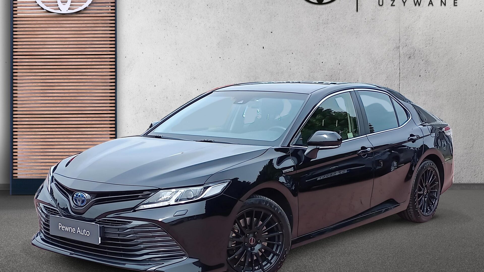 Toyota Camry - zdjęcie 1