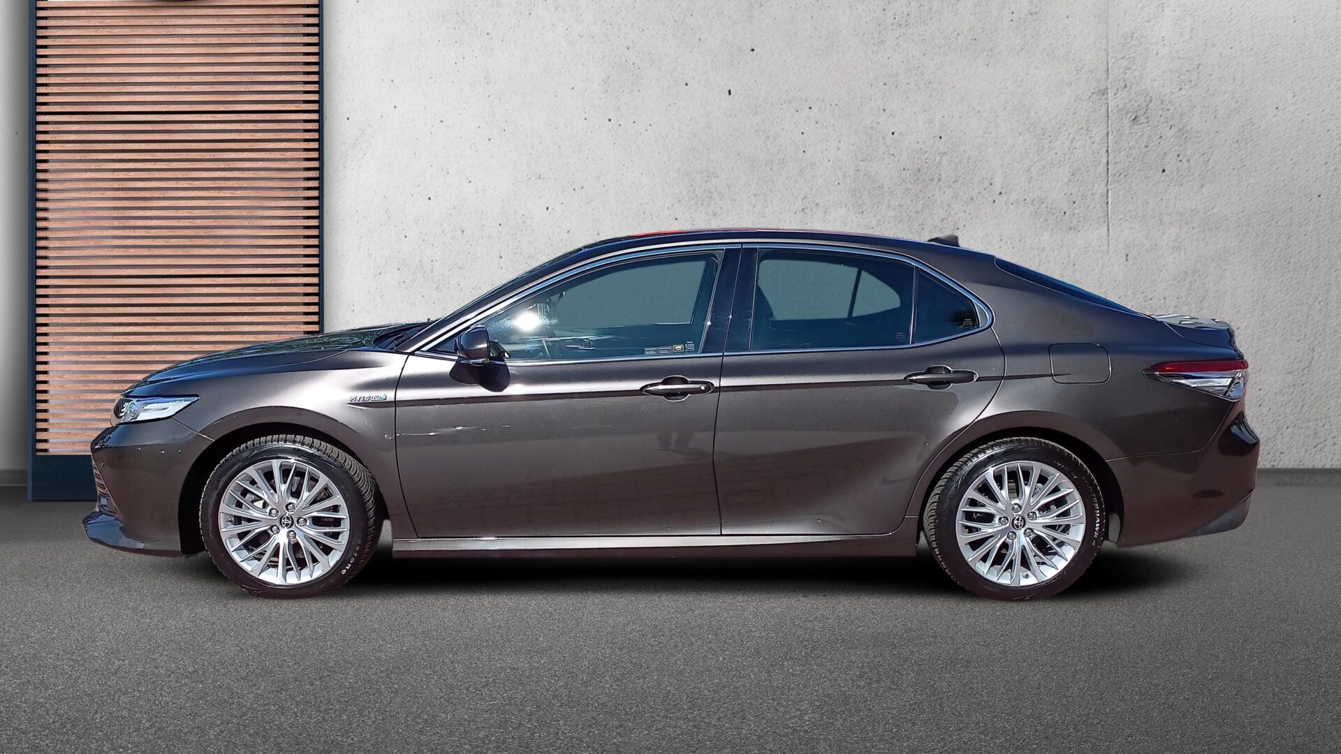 Toyota Camry - zdjęcie 5
