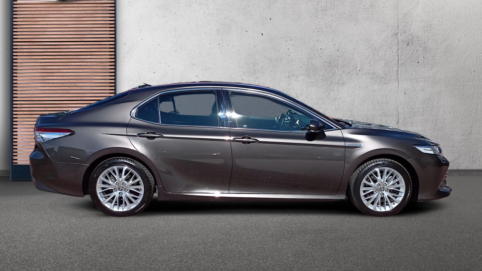 Toyota Camry - zdjęcie 4