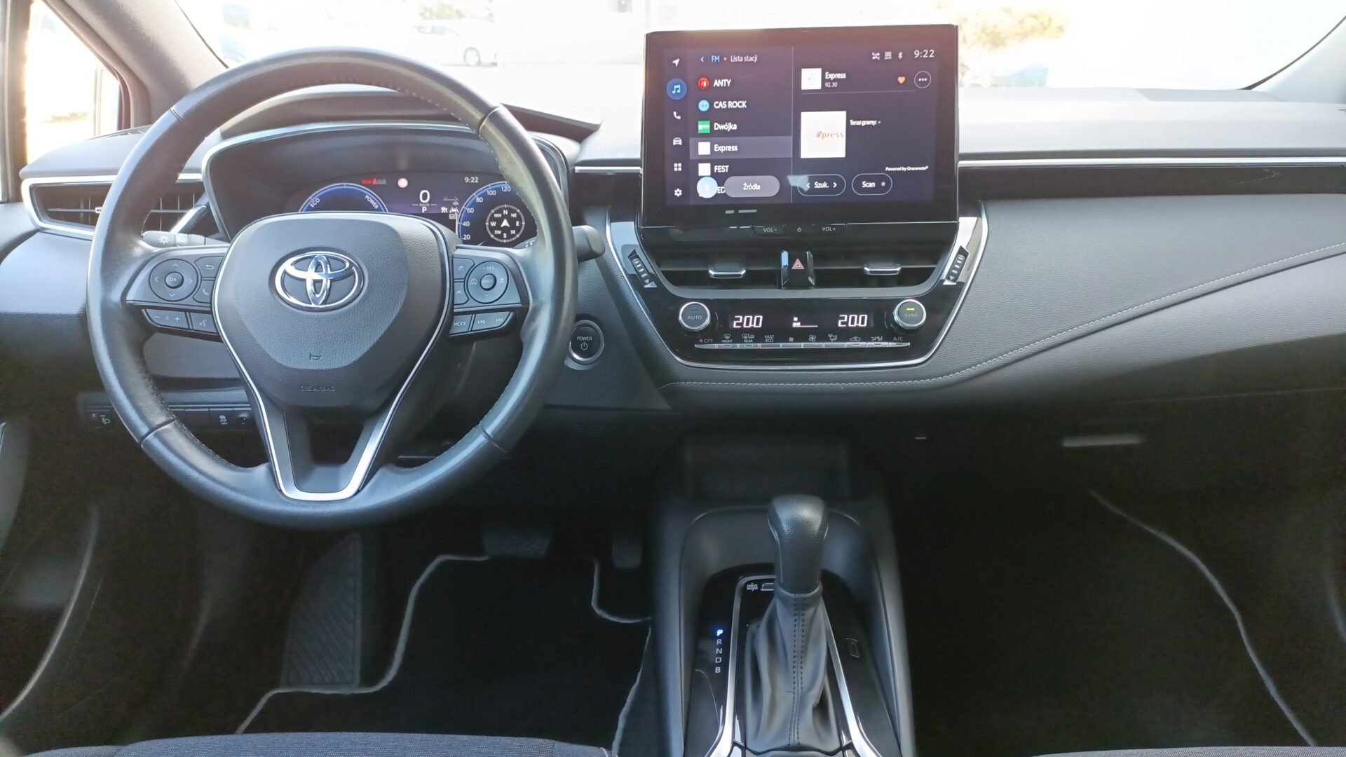 Toyota Corolla - zdjęcie 13