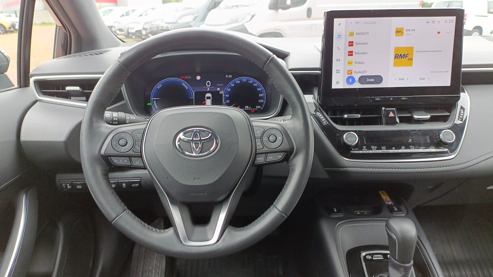 Toyota Corolla - zdjęcie 14