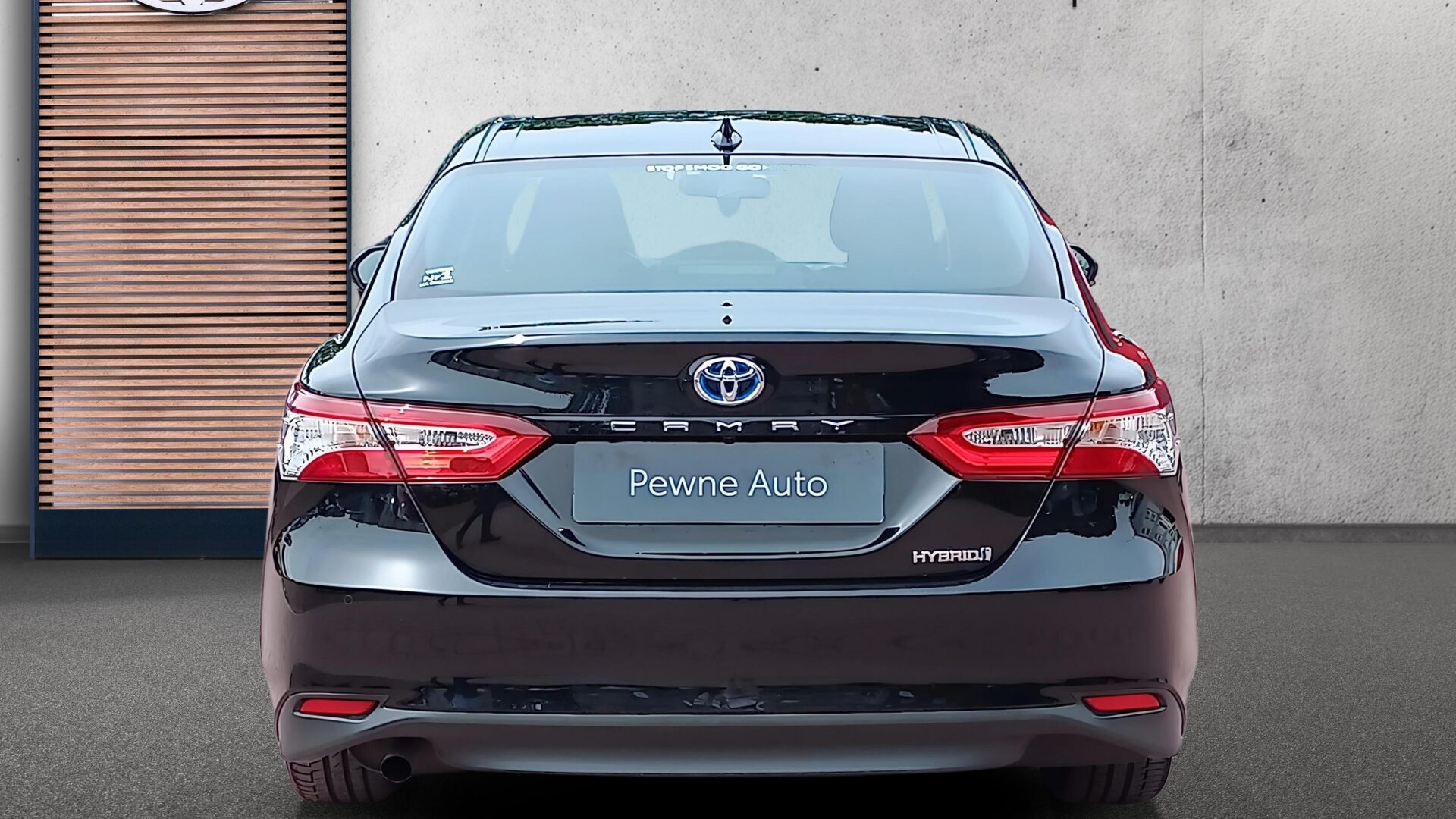 Toyota Camry - zdjęcie 4