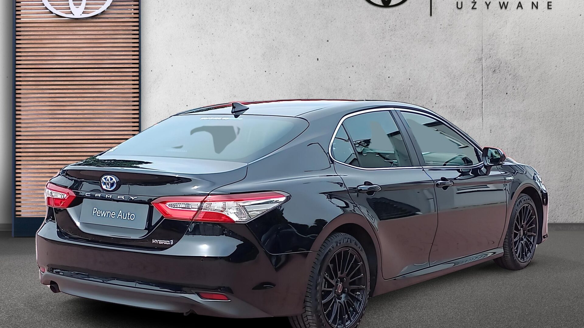 Toyota Camry - zdjęcie 5