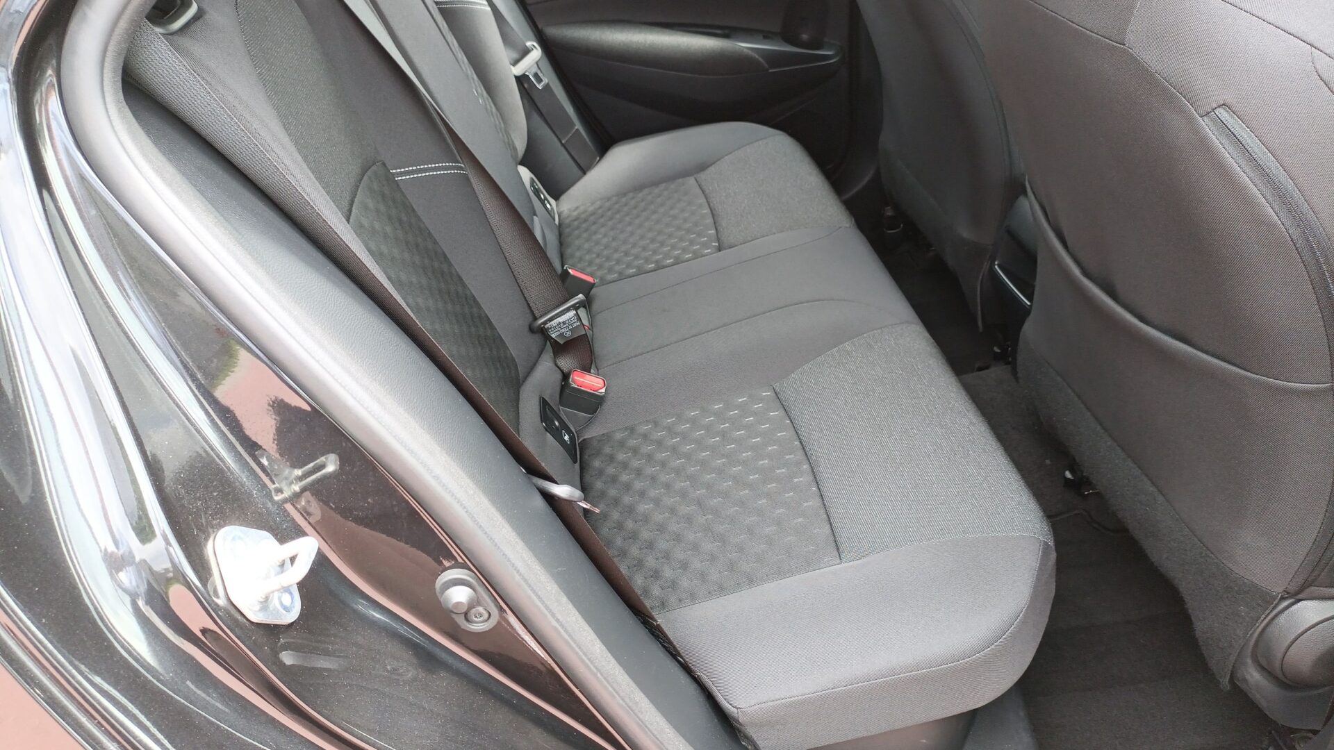 Toyota Corolla - zdjęcie 17