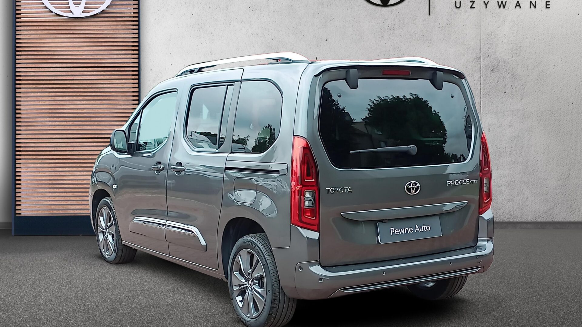 Toyota PROACE CITY VERSO - zdjęcie 7