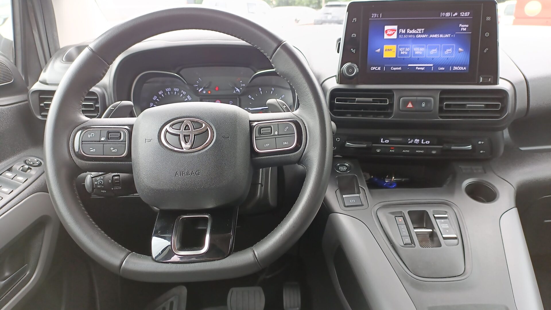 Toyota PROACE CITY VERSO - zdjęcie 15