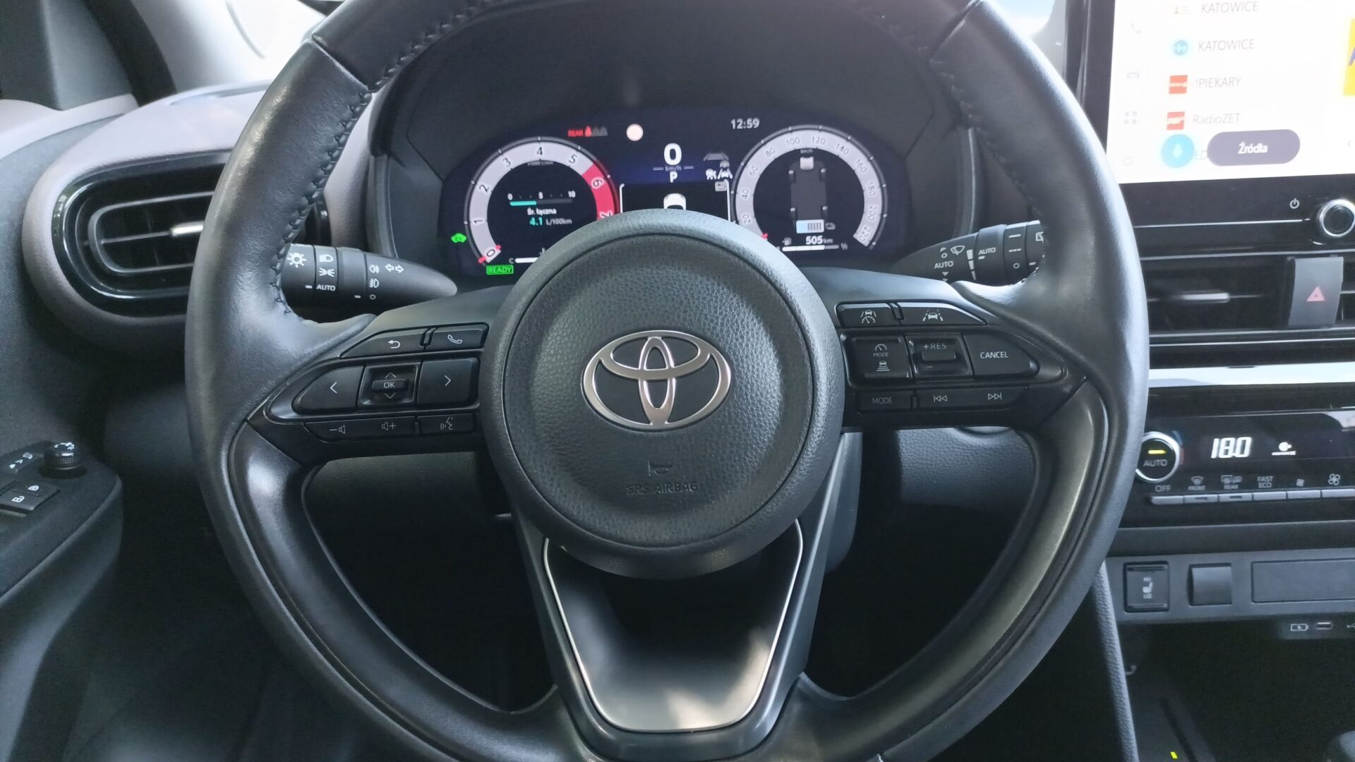 Toyota Yaris Cross - zdjęcie 15