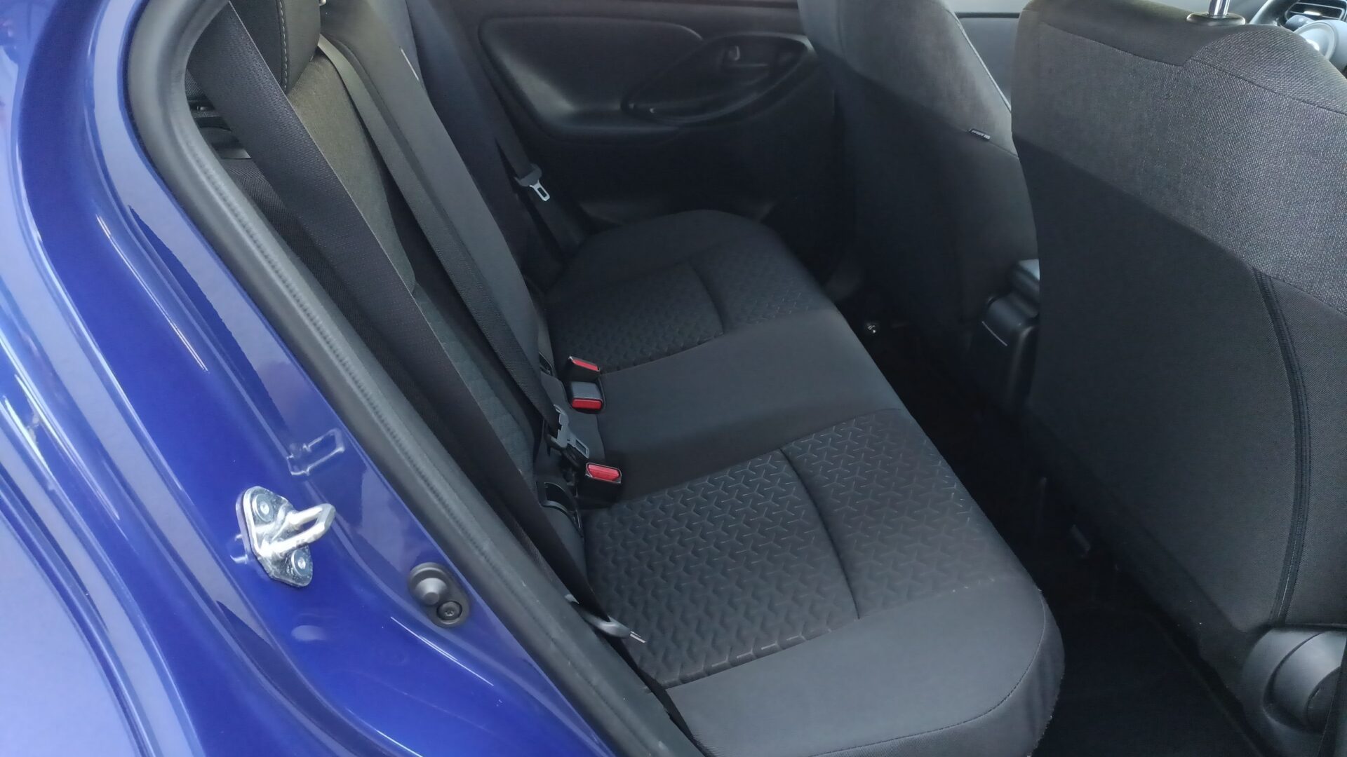 Toyota Yaris Cross - zdjęcie 12
