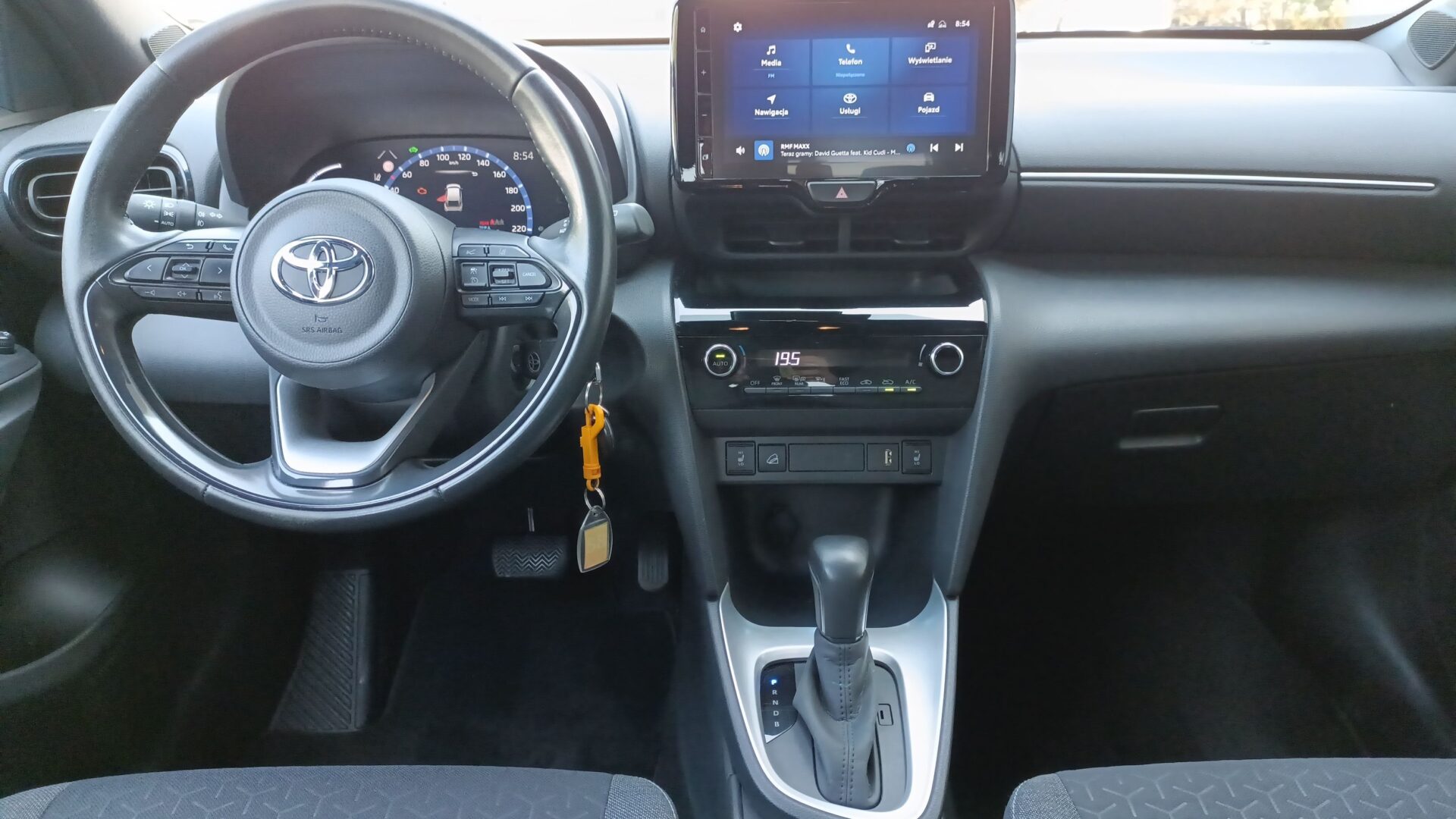 Toyota Yaris Cross - zdjęcie 13