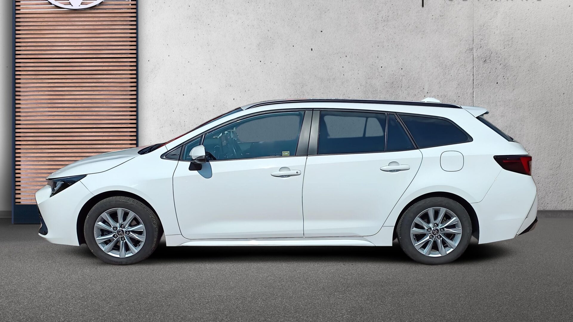 Toyota Corolla - zdjęcie 2