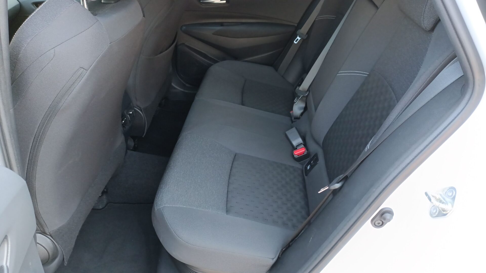 Toyota Corolla - zdjęcie 10