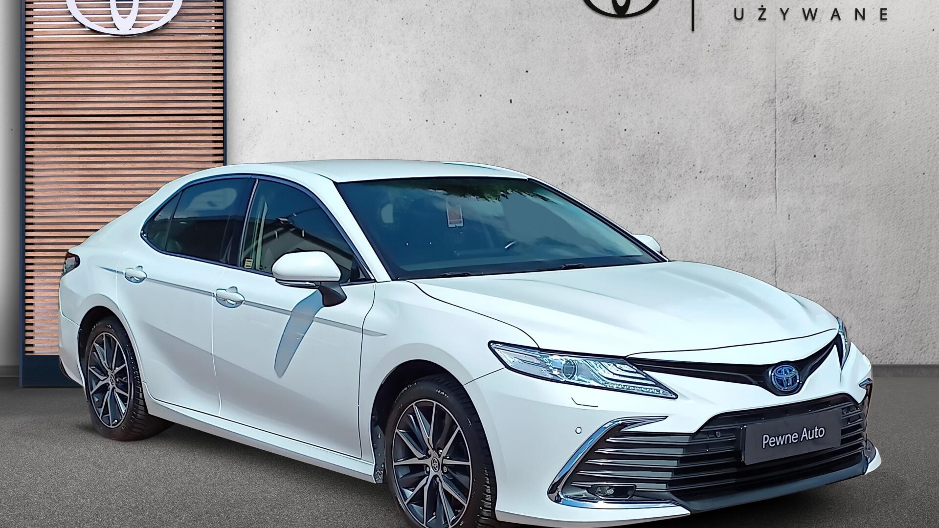 Toyota Camry - zdjęcie 3