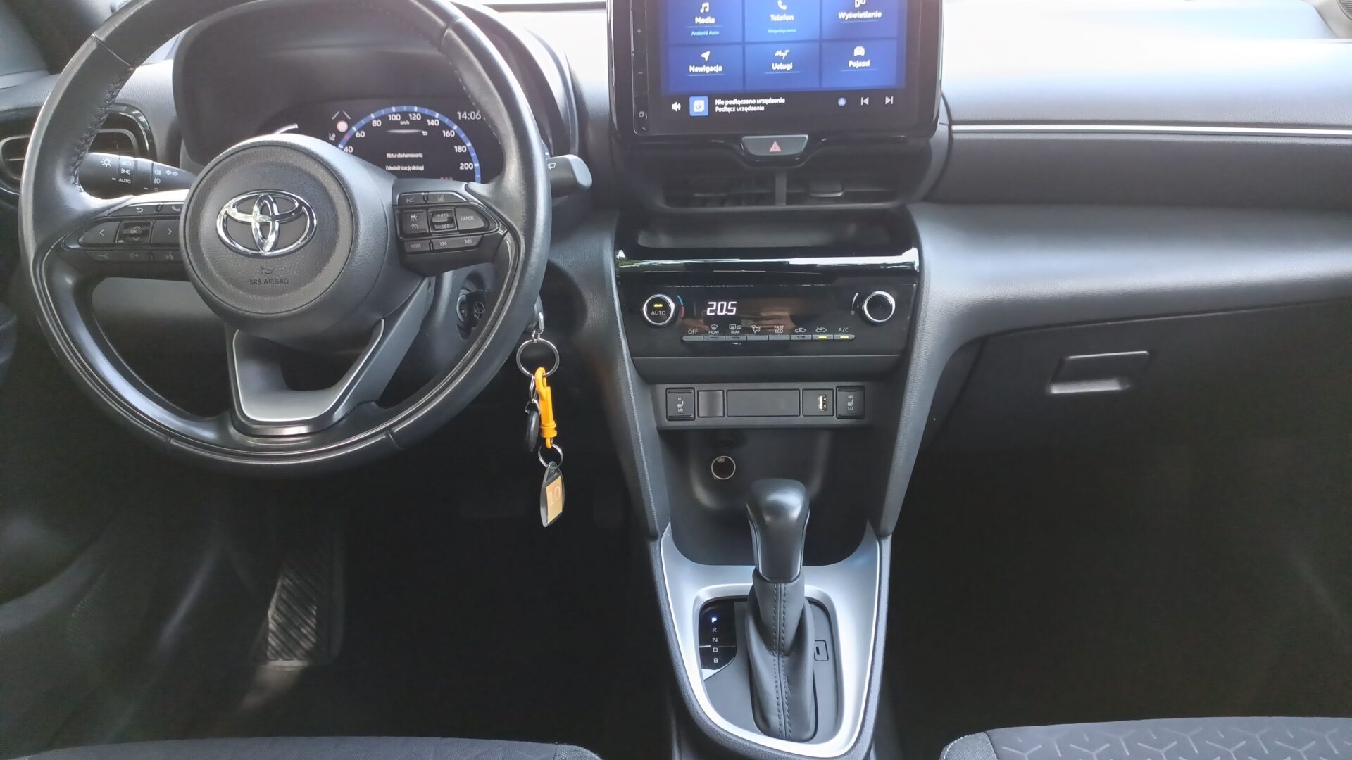 Toyota Yaris Cross - zdjęcie 9