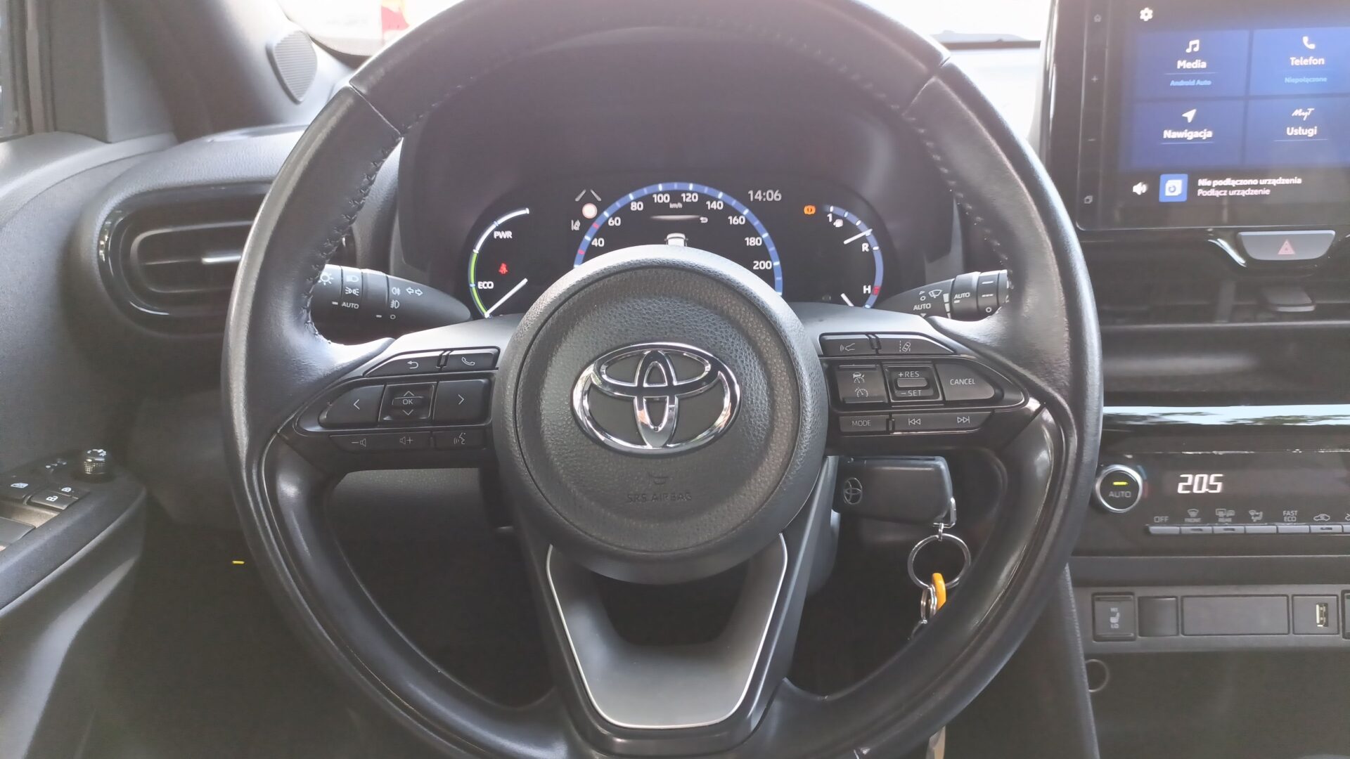 Toyota Yaris Cross - zdjęcie 15