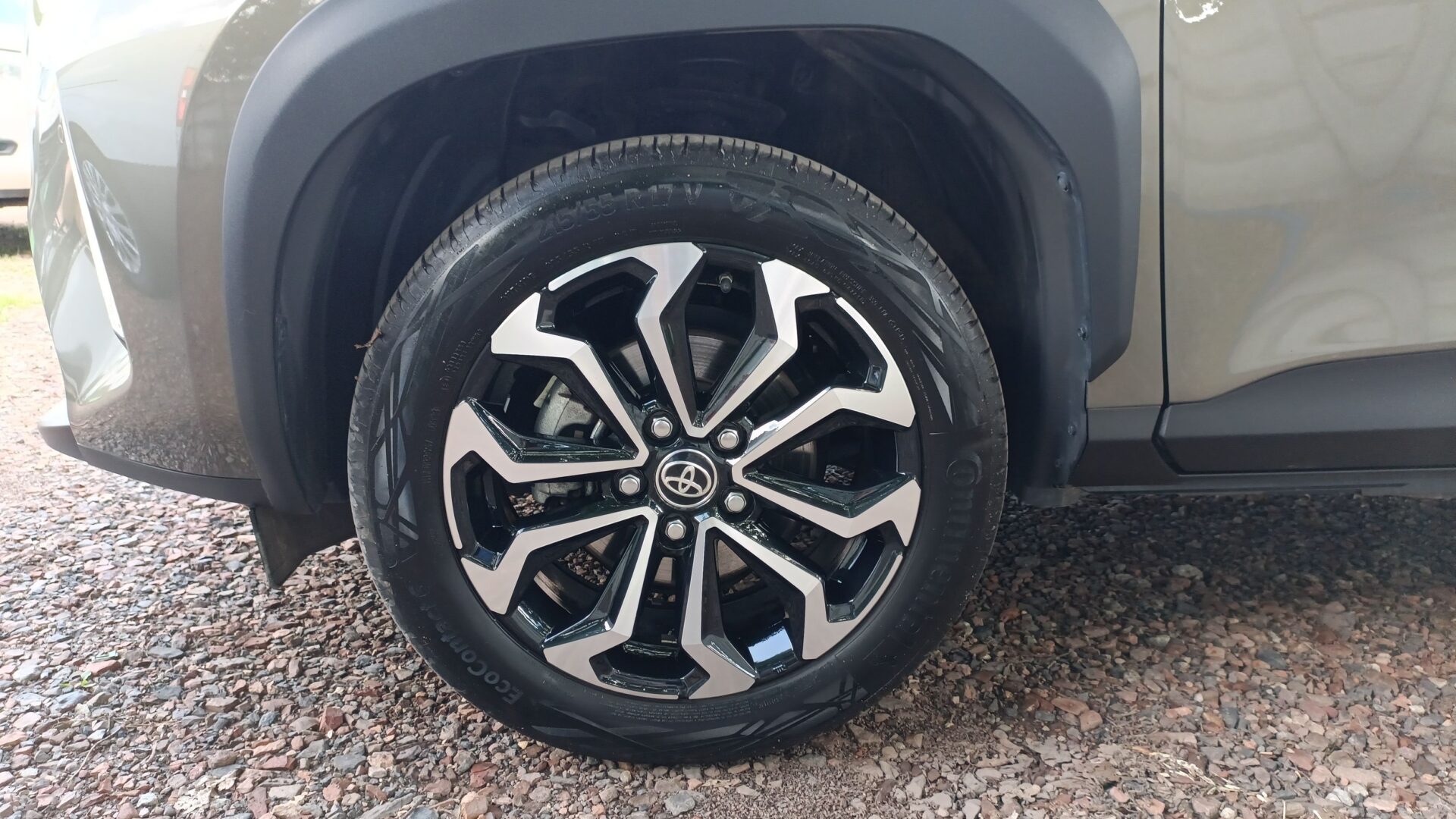 Toyota Yaris Cross - zdjęcie 18
