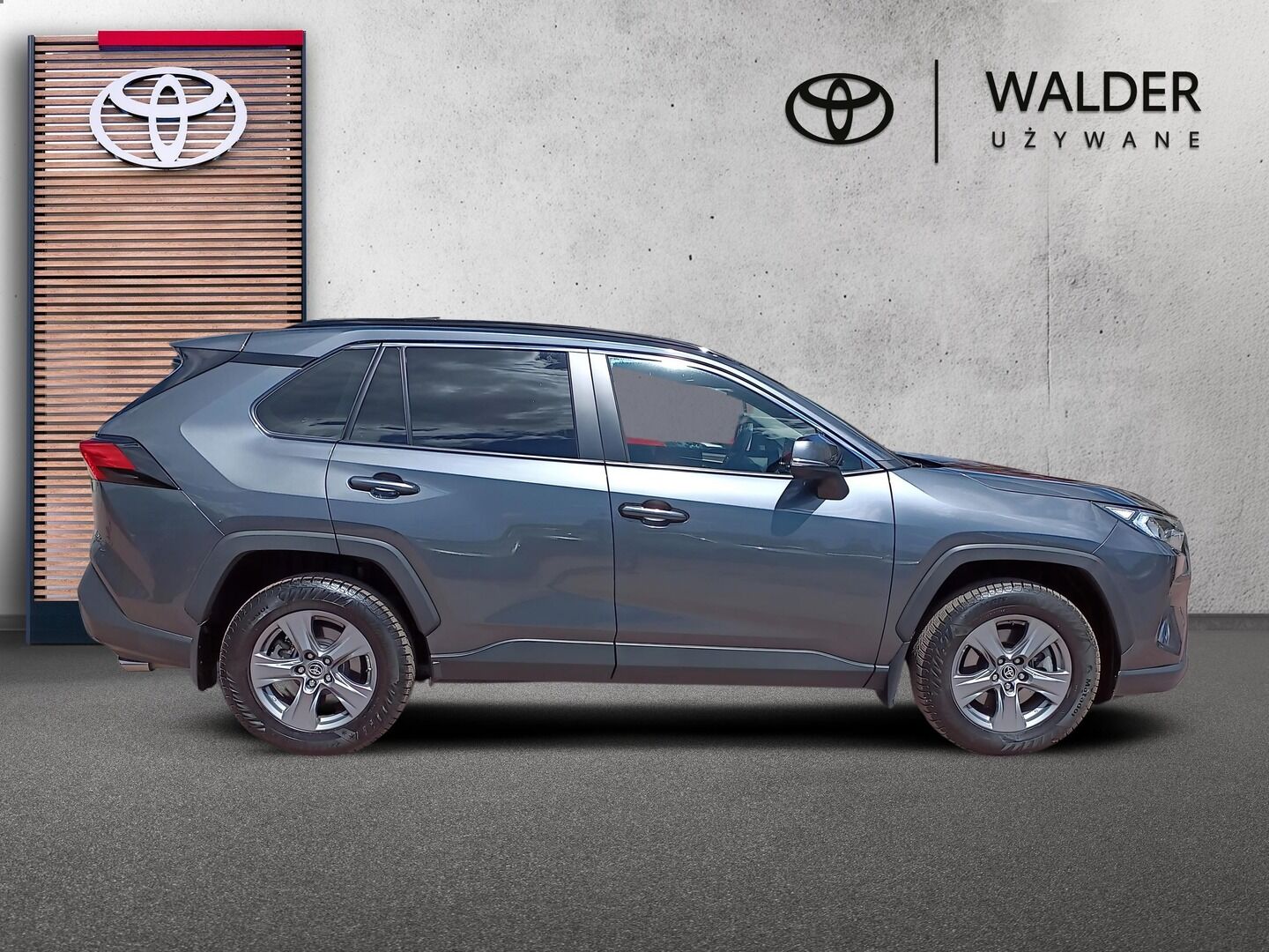 Toyota RAV4 - zdjęcie 4