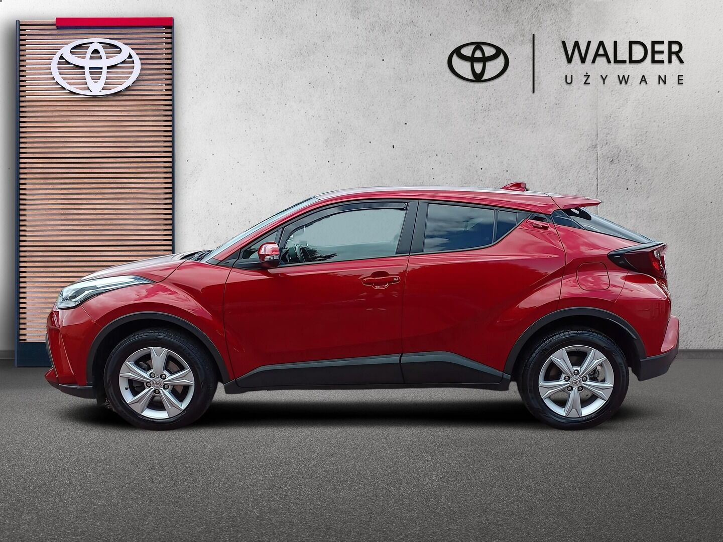 Toyota C-HR - zdjęcie 2