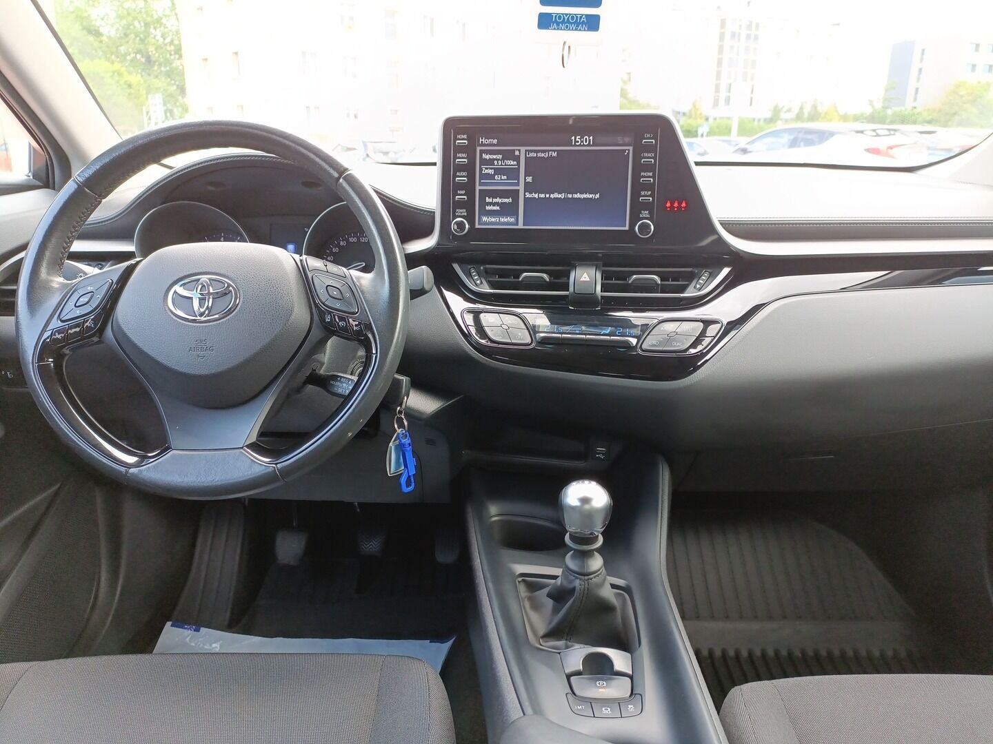 Toyota C-HR - zdjęcie 13