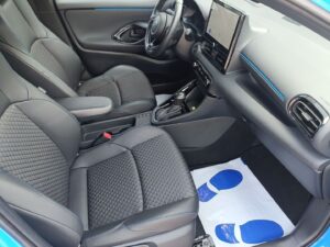 Toyota Yaris - miniatura 13