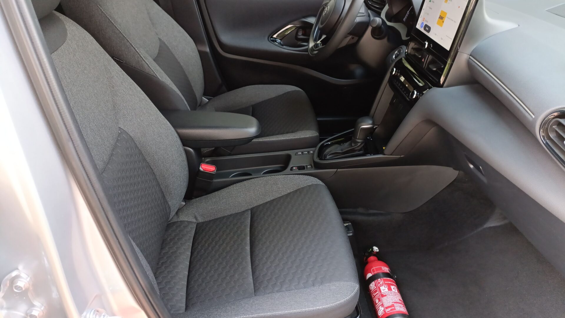 Toyota Yaris Cross - zdjęcie 11