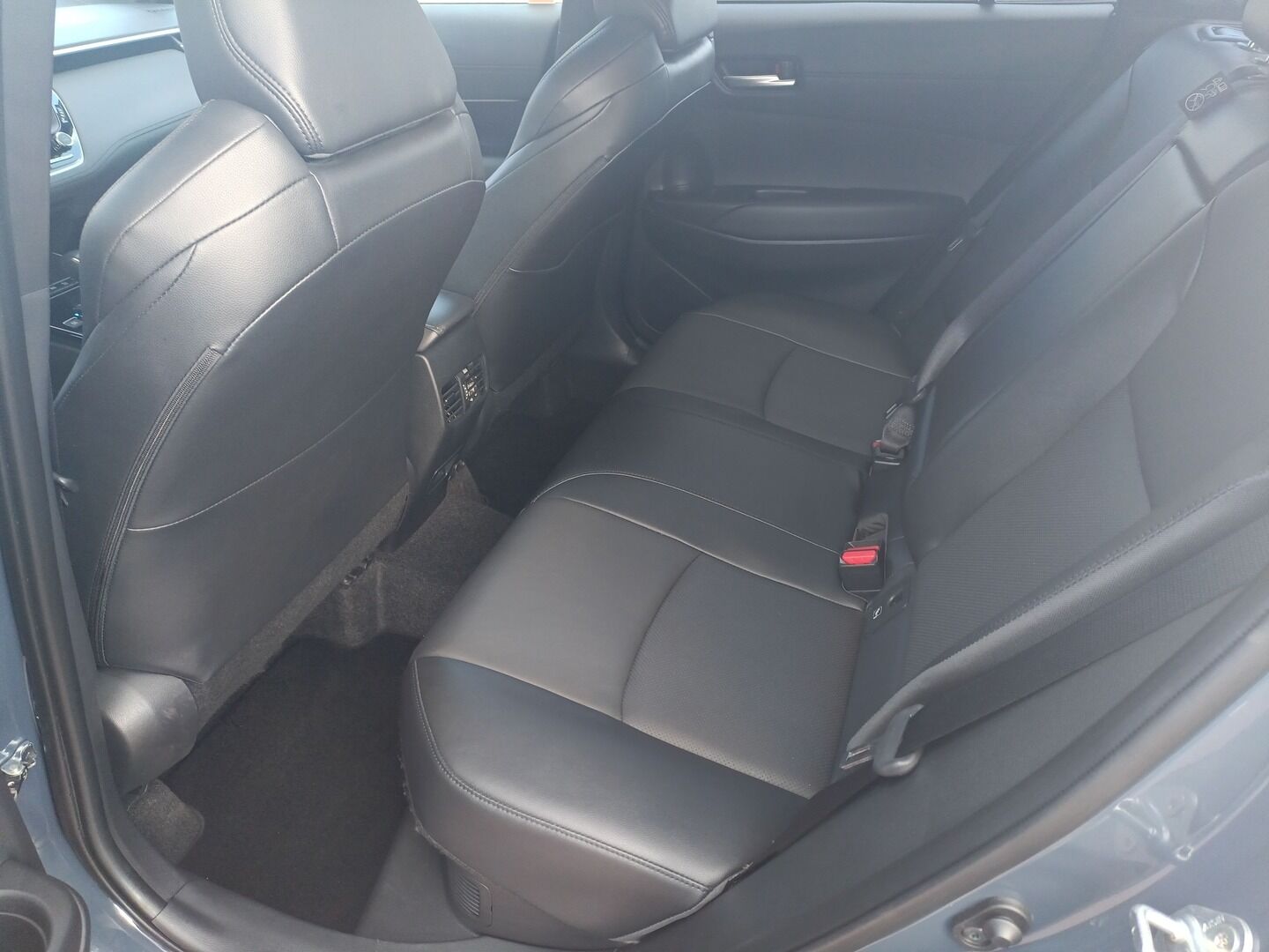 Toyota Corolla Cross - zdjęcie 10