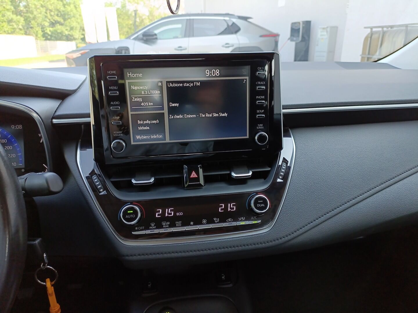 Toyota Corolla - zdjęcie 12