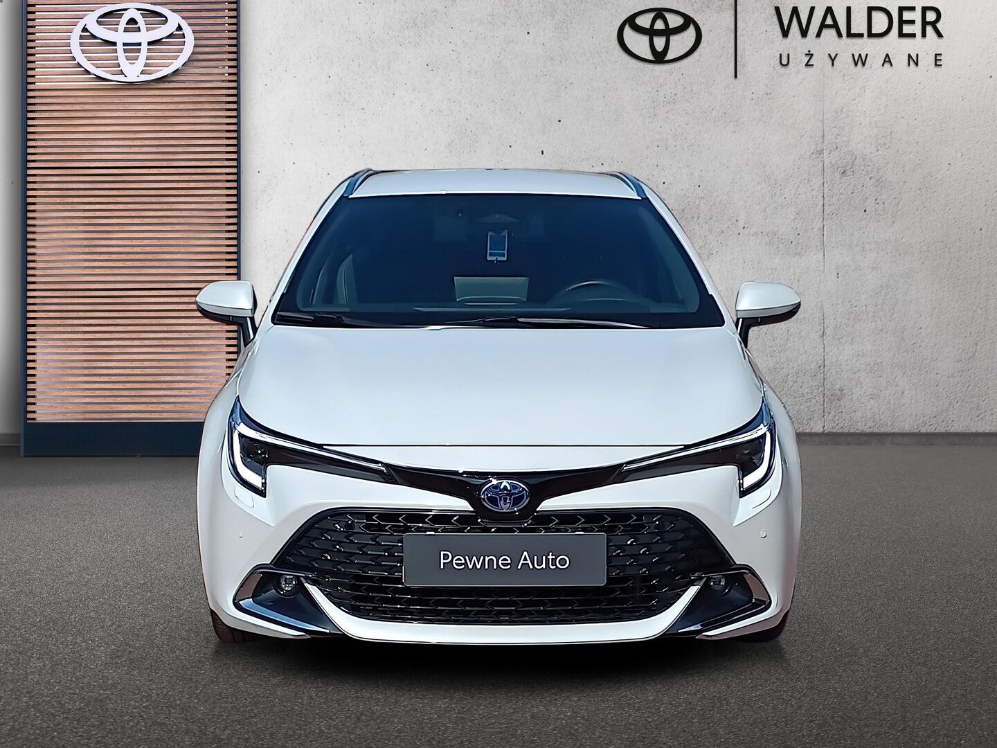 Toyota Corolla - zdjęcie 8