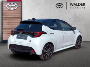 Toyota Yaris - miniatura 5