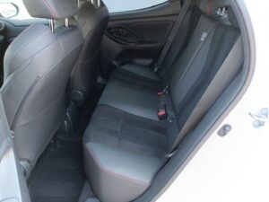Toyota Yaris - miniatura 10