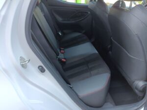 Toyota Yaris - miniatura 12
