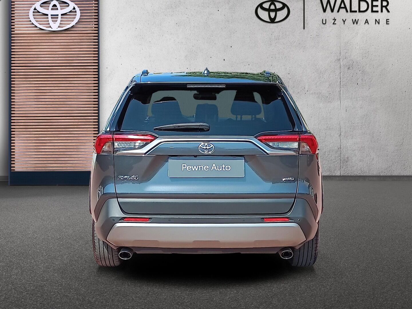 Toyota RAV4 - zdjęcie 4