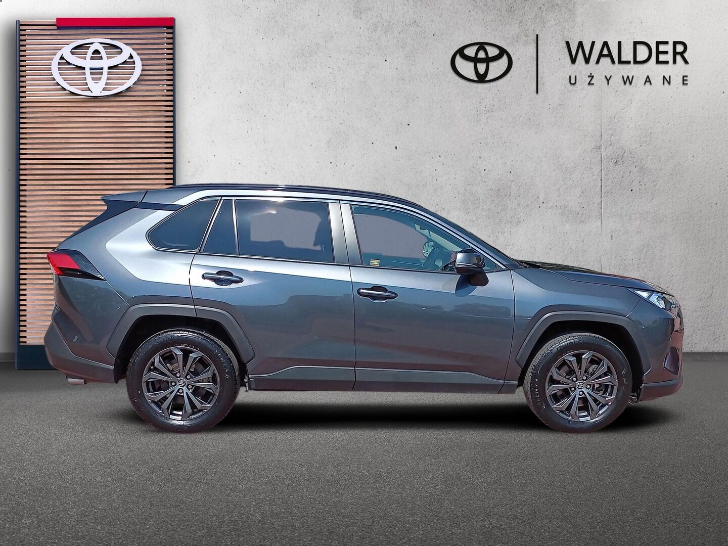 Toyota RAV4 - zdjęcie 6