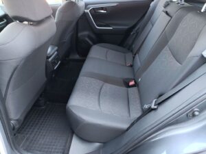 Toyota RAV4 - miniatura 10