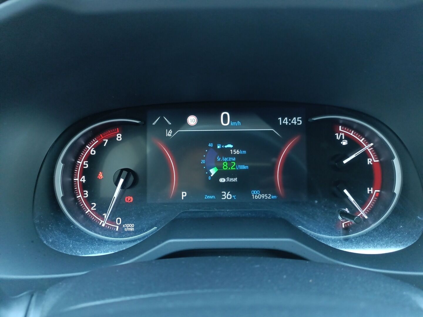 Toyota RAV4 - zdjęcie 16