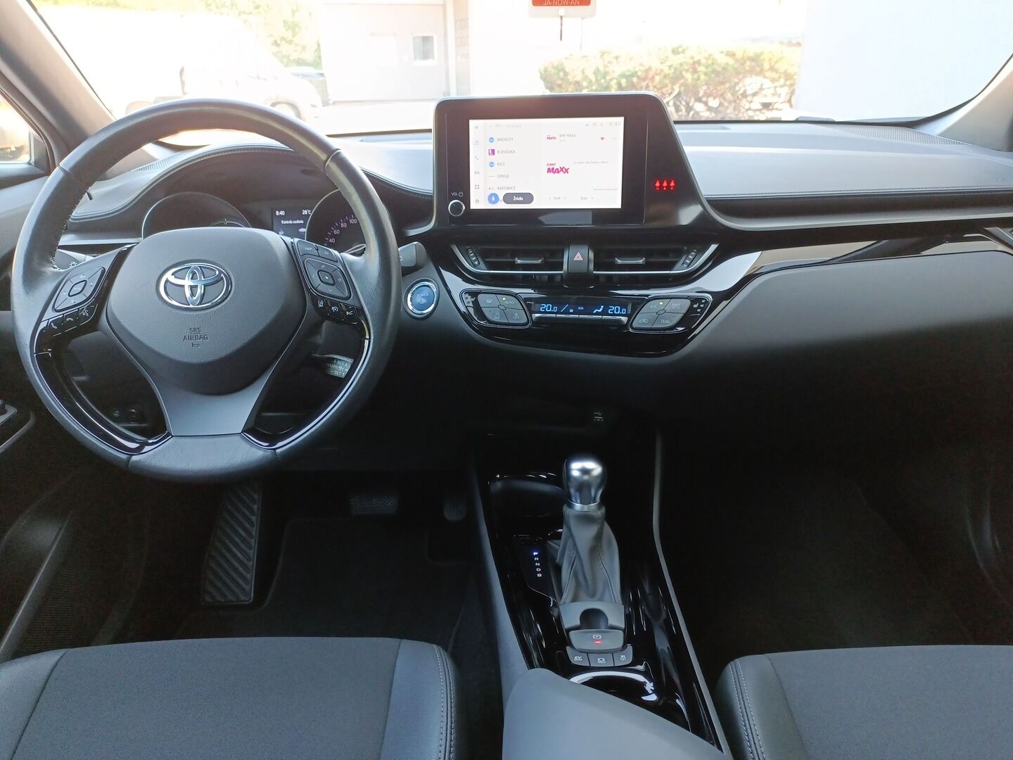 Toyota C-HR - zdjęcie 9