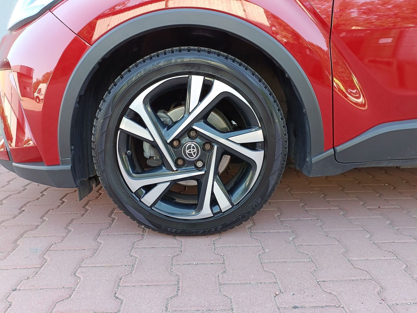 Toyota C-HR - zdjęcie 21