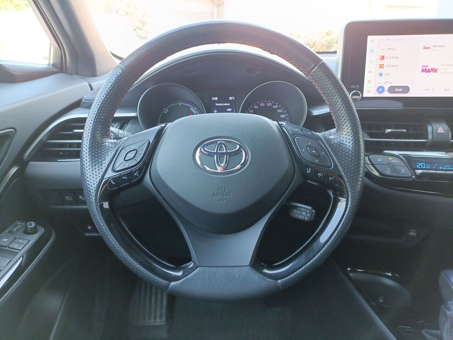 Toyota C-HR - zdjęcie 15