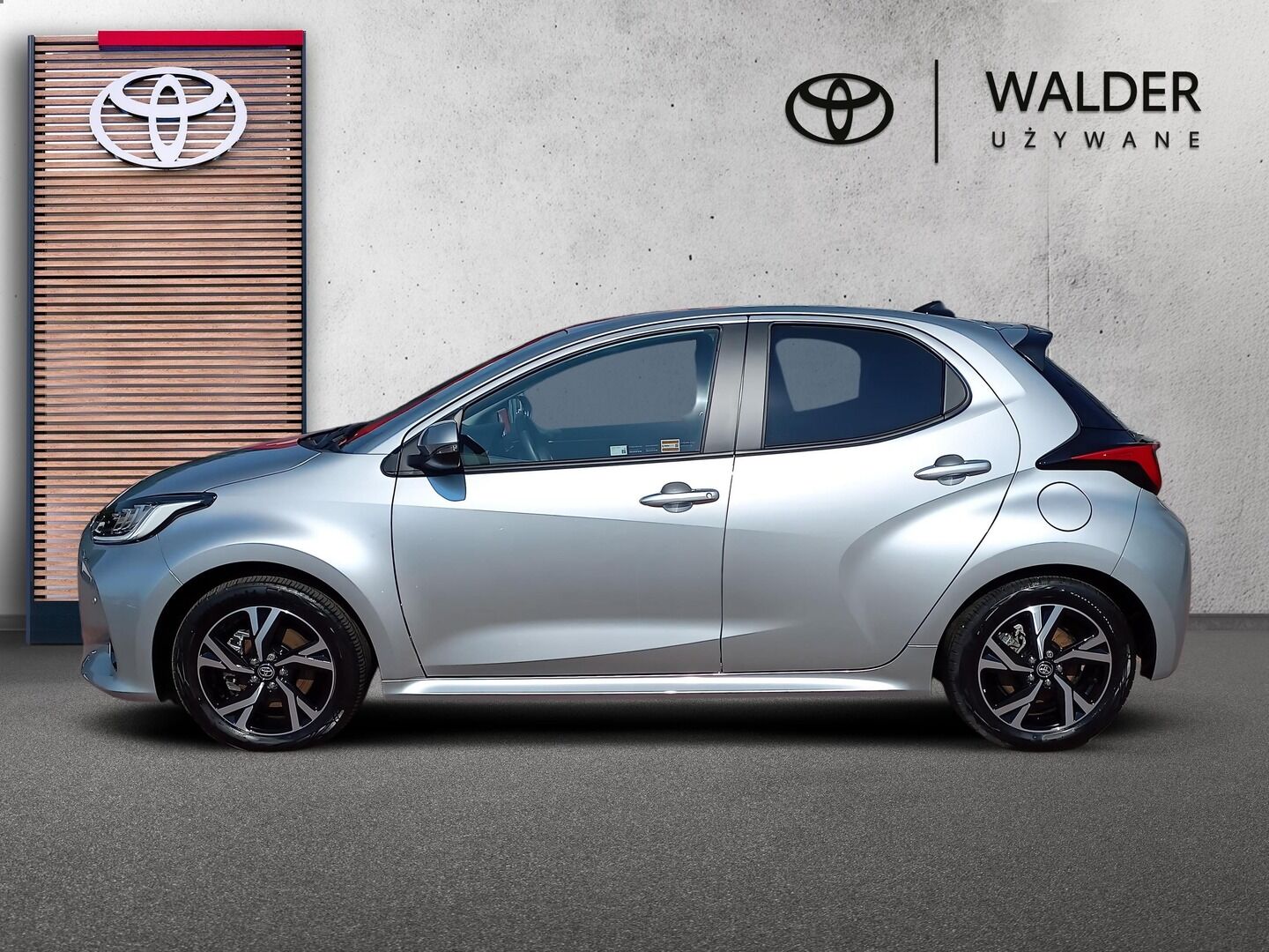 Toyota Yaris - zdjęcie 5