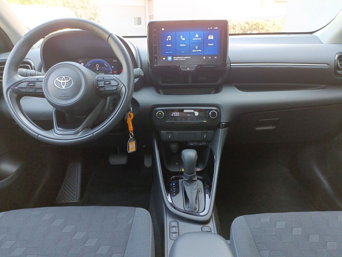 Toyota Yaris - zdjęcie 9