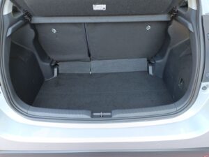 Toyota Yaris - miniatura 18