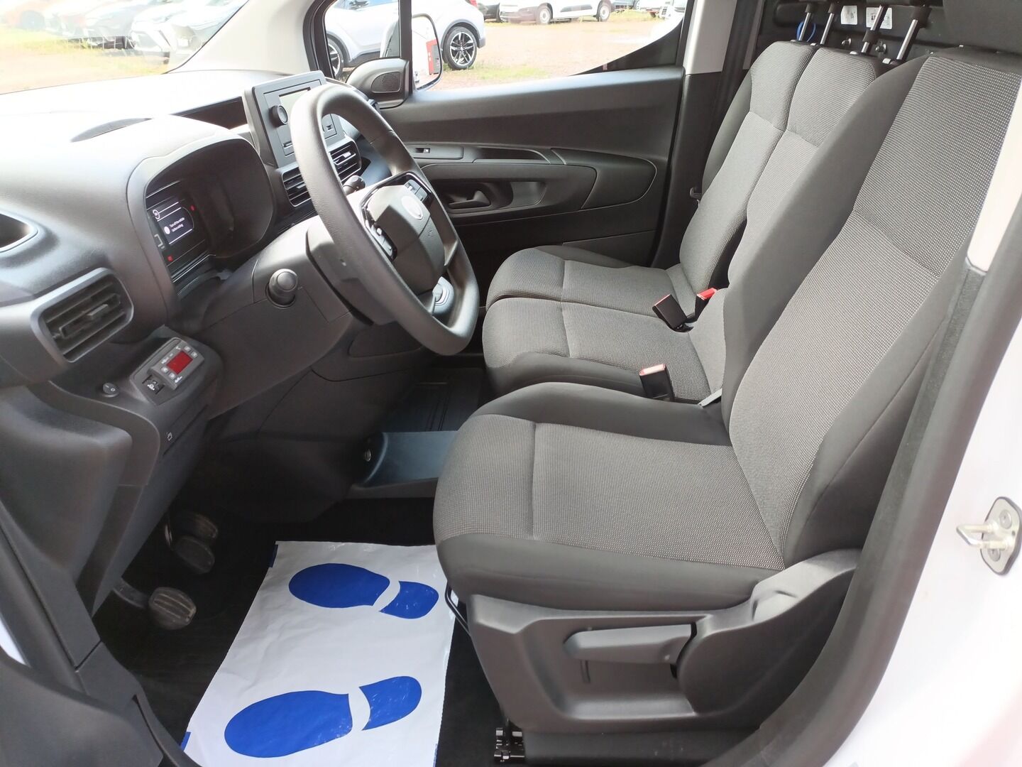 Toyota PROACE CITY - zdjęcie 9
