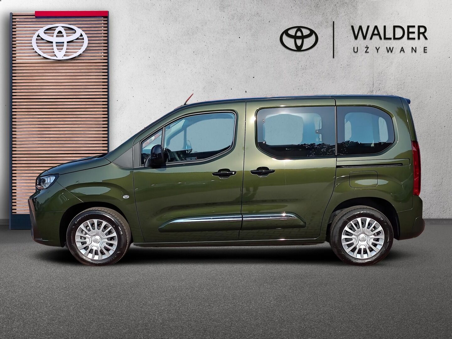 Toyota PROACE CITY VERSO - zdjęcie 2